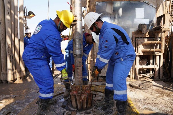 Иракская компания пробуривает новую нефтяную скважину на юге Багдада